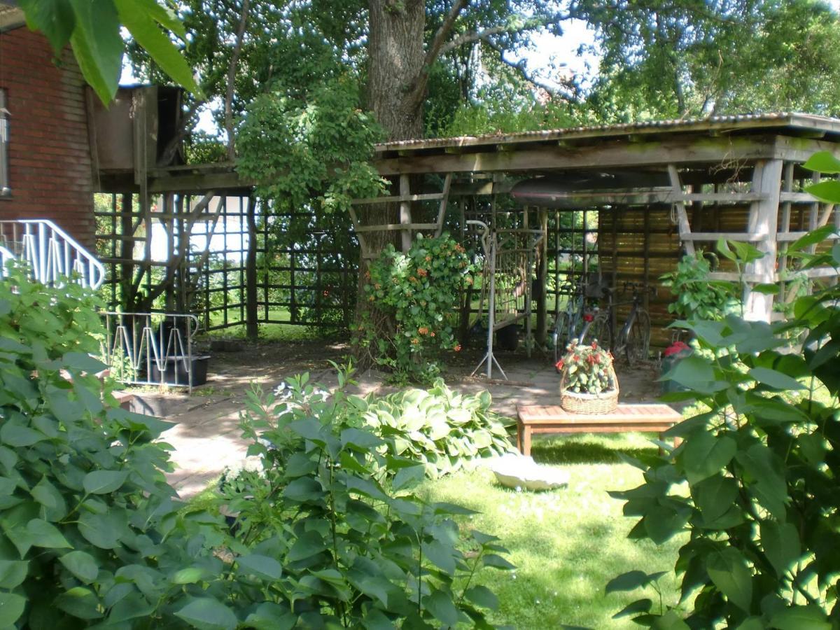 Trollhaettans Bed And Breakfast Trollhättan Exterior foto